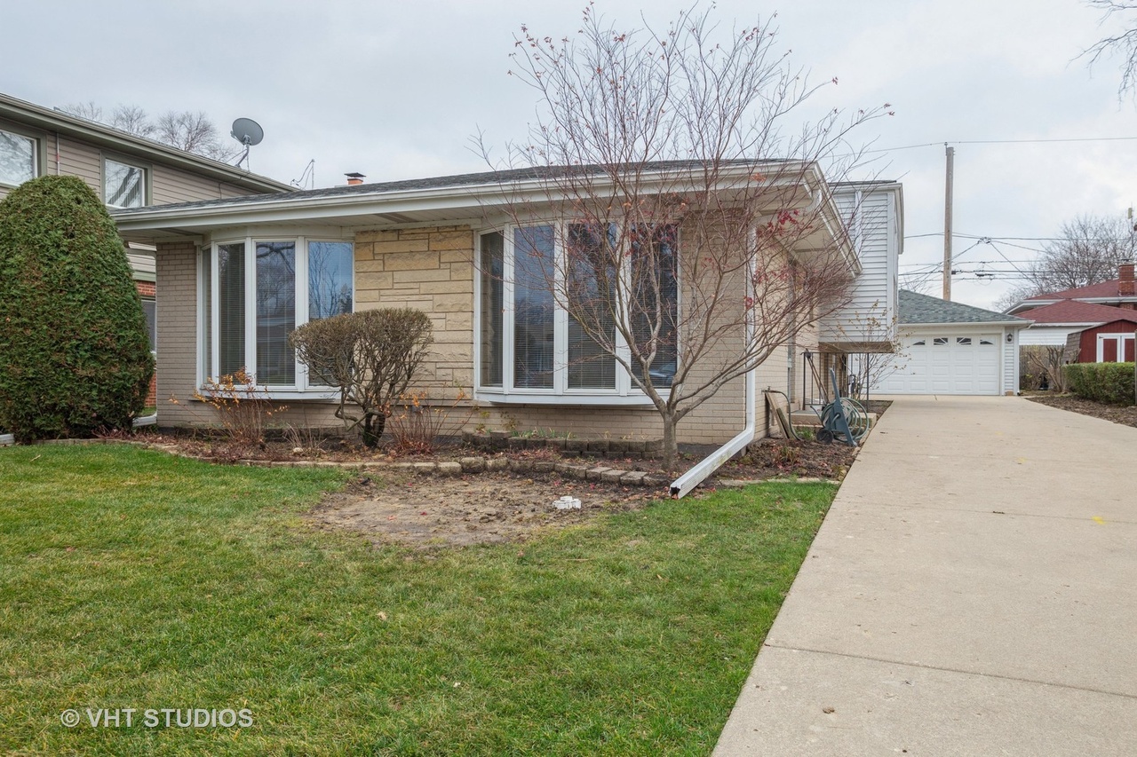 2025 Webster Ln, Des Plaines, IL 60018 MLS 10942572 Redfin