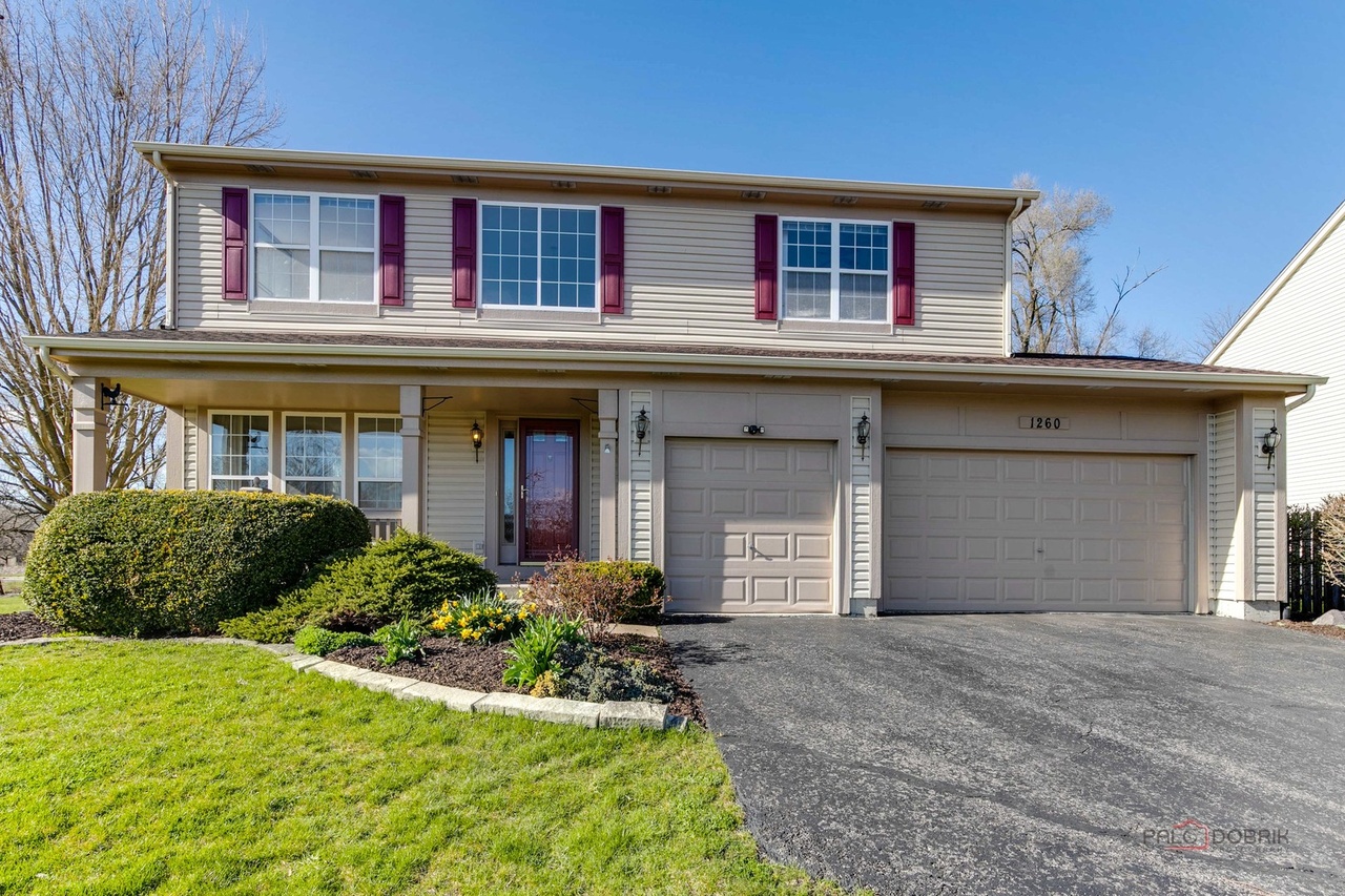 1260 Kasting Ln, Mundelein, IL 60060 | Redfin