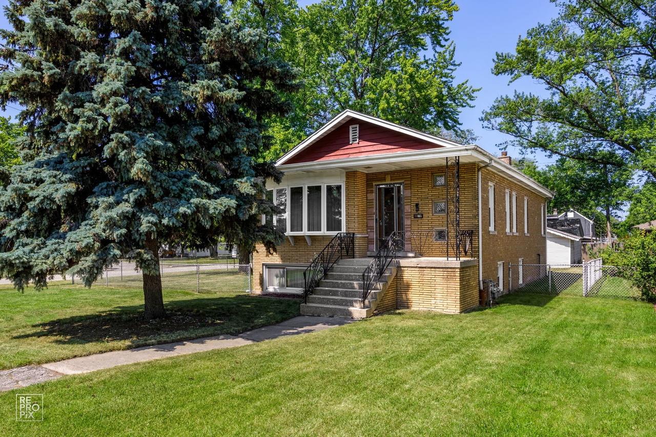 kotominton ☻ 7148 Northcote Ave, Hammond, IN 46324 | Zillow