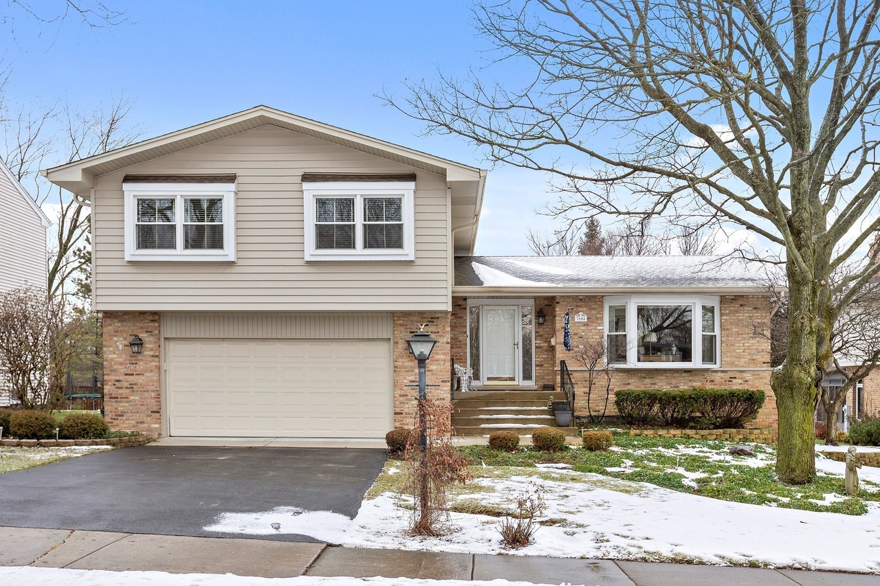 3904 Saratoga Ave, Downers Grove, IL 60515 MLS 10973628 Redfin
