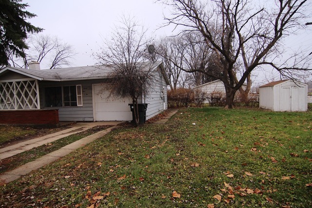 2402 Crescent Dr, Hazel Crest, IL 60429 | Redfin