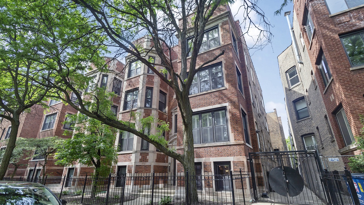 950 W Belle Plaine Ave Unit G Chicago Il Mls Redfin