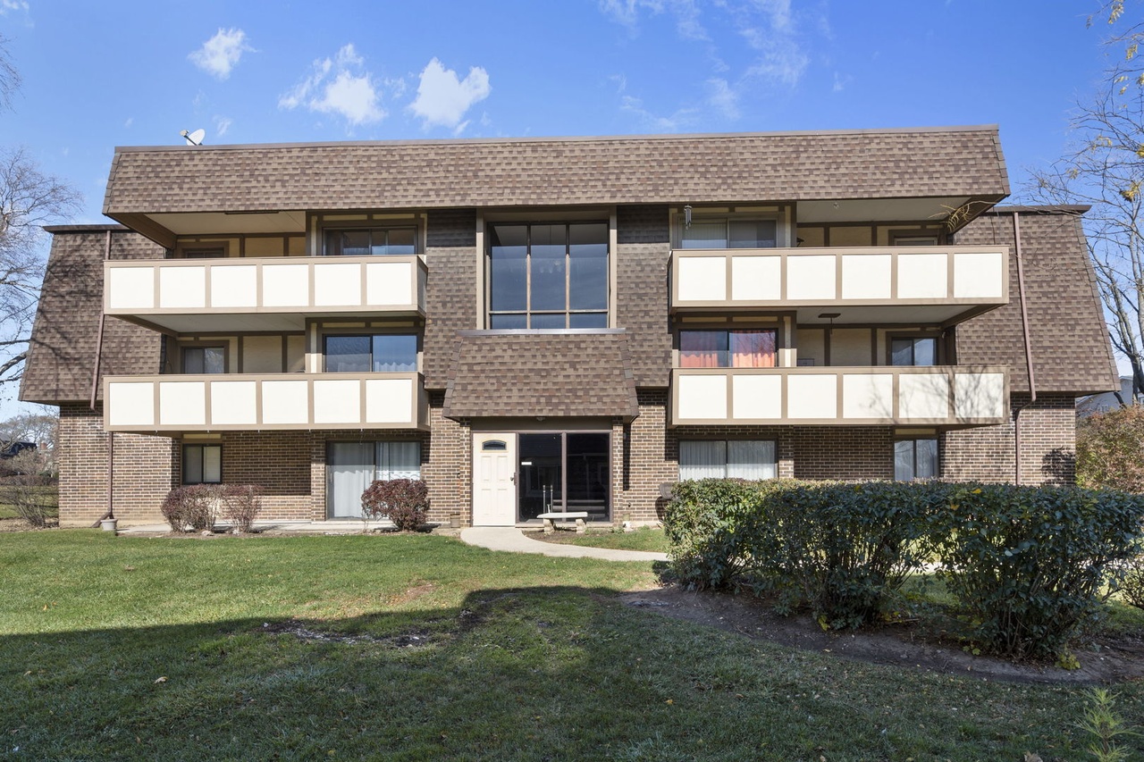 437 Cavalier Ct Unit 309A, West Dundee, IL 60118 | MLS# 11714684 | Redfin