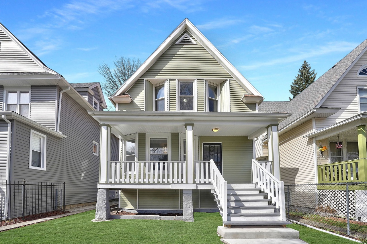 818 N Lorel Ave, Chicago, IL 60651 | MLS# 12002714 | Redfin