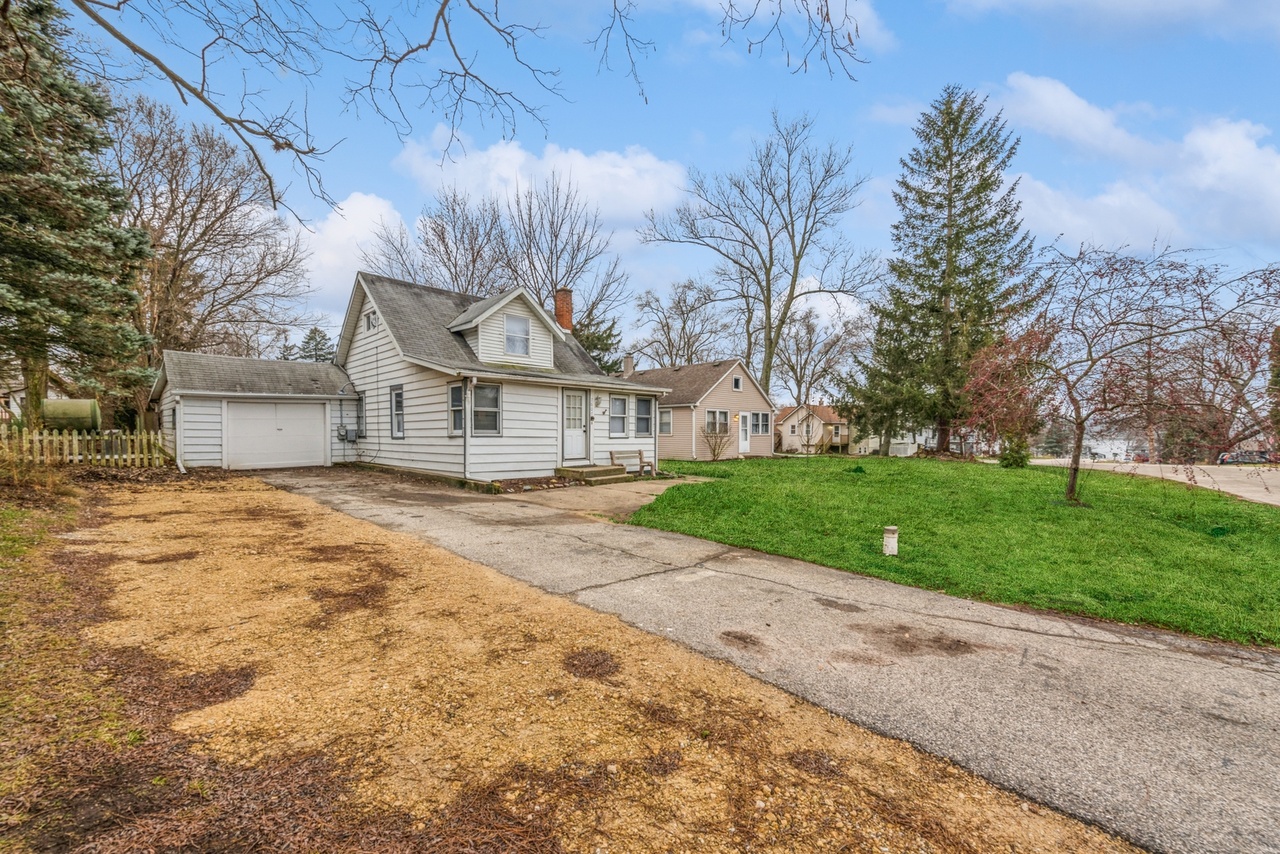 YOR I  7607 Orchard Rd, Wonder Lake, IL 60097 | Redfin