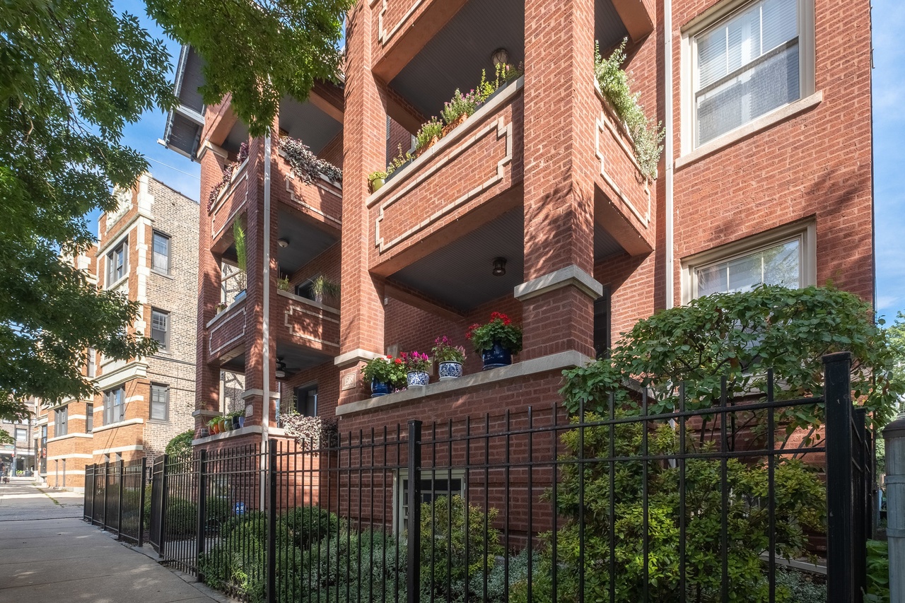 1518 W Olive Ave Unit Gw Chicago Il Mls Redfin 1518 W Olive Ave Unit Gw Chicago Il Mls Redfin