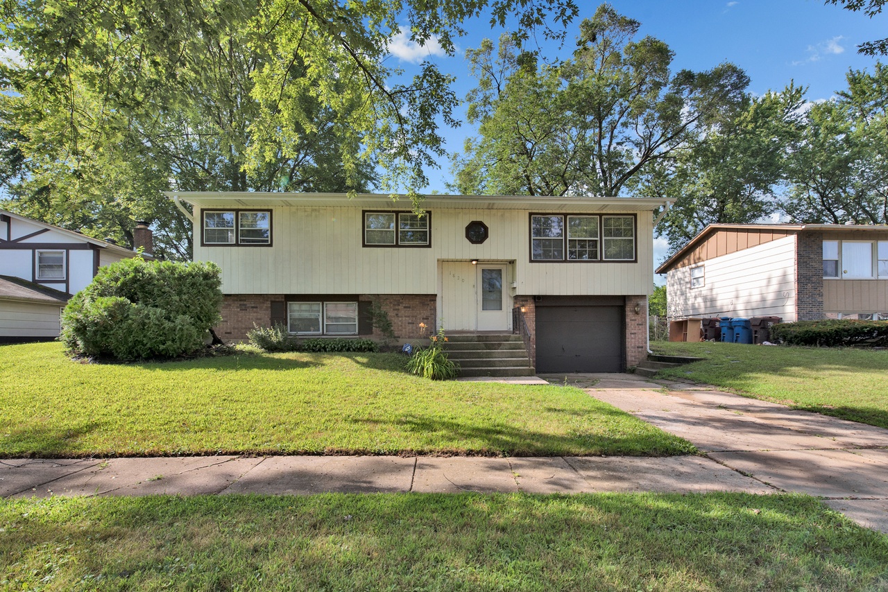 1820 217th Pl, Sauk Village, IL 60411 MLS 10574777 Redfin