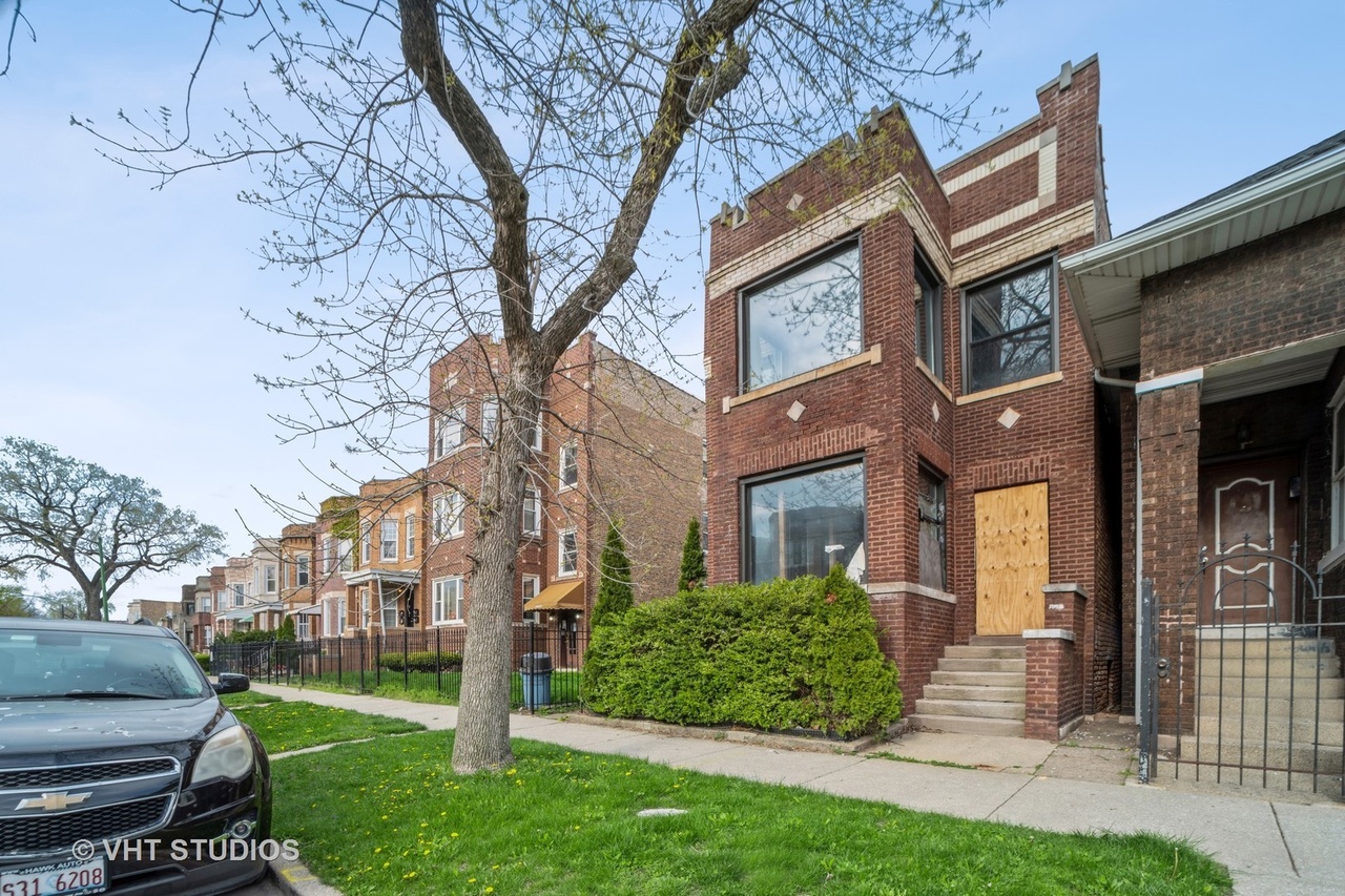 6435 S Langley Ave, Chicago, IL 60637 | Redfin