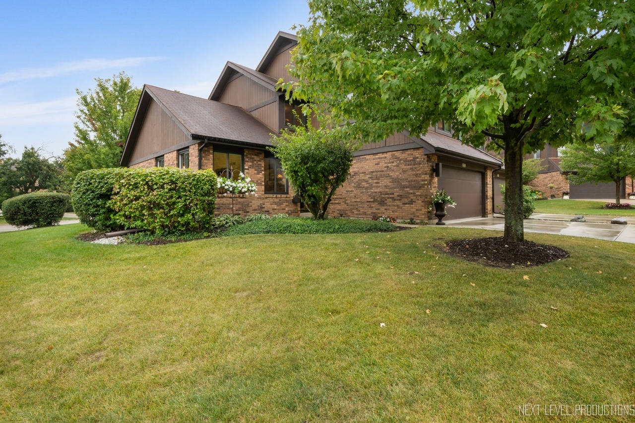 1380 Creekside Ct, Elgin, IL 60123 MLS 11881783 Redfin