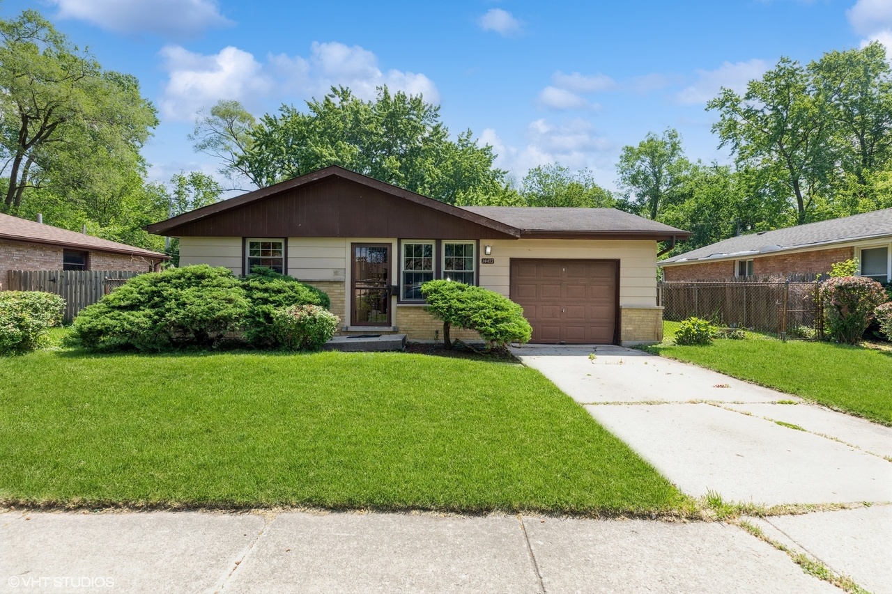HIGH ＆ LOW 14427 Sandy Ridge Ln, Laurel, MD 20707 | Redfin