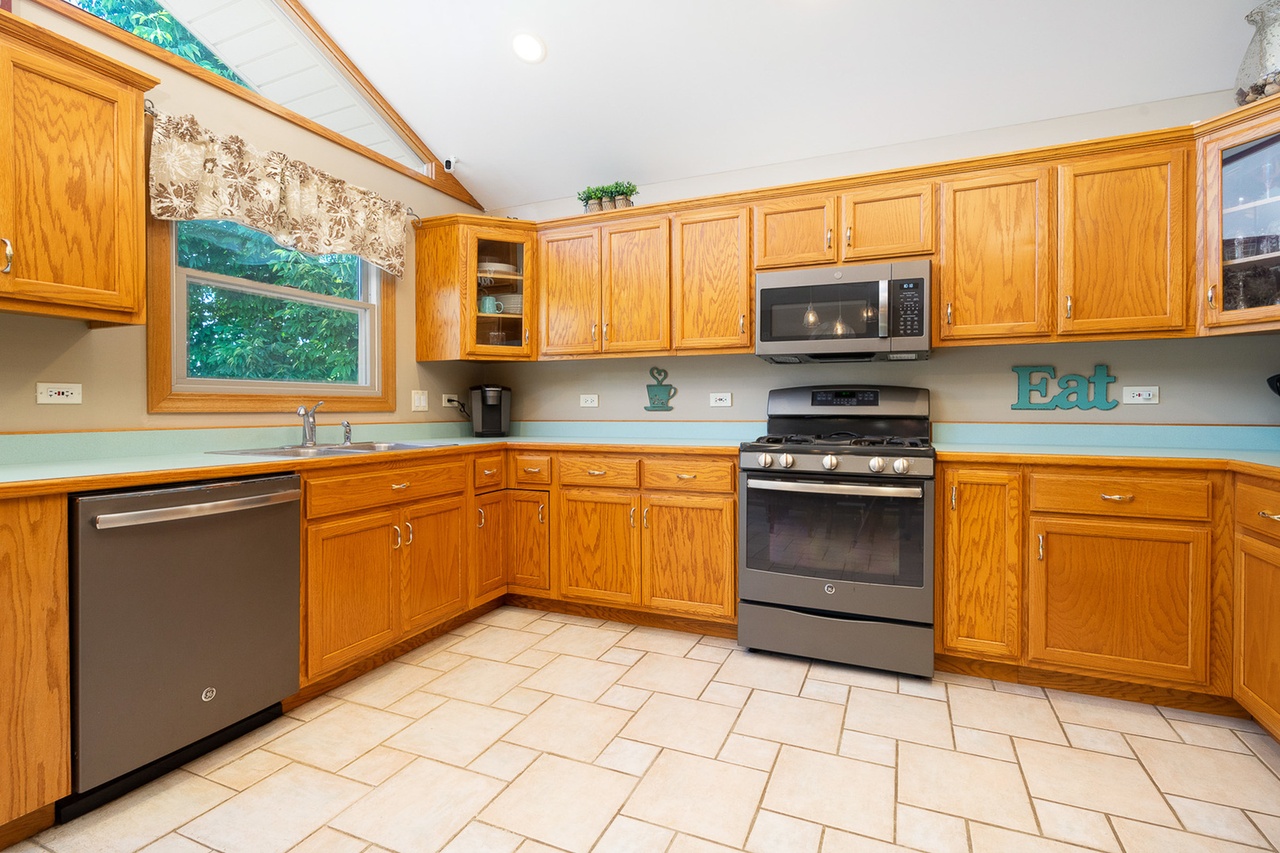 2807 Douglas St, Joliet, IL 60435 MLS 11877822 Redfin