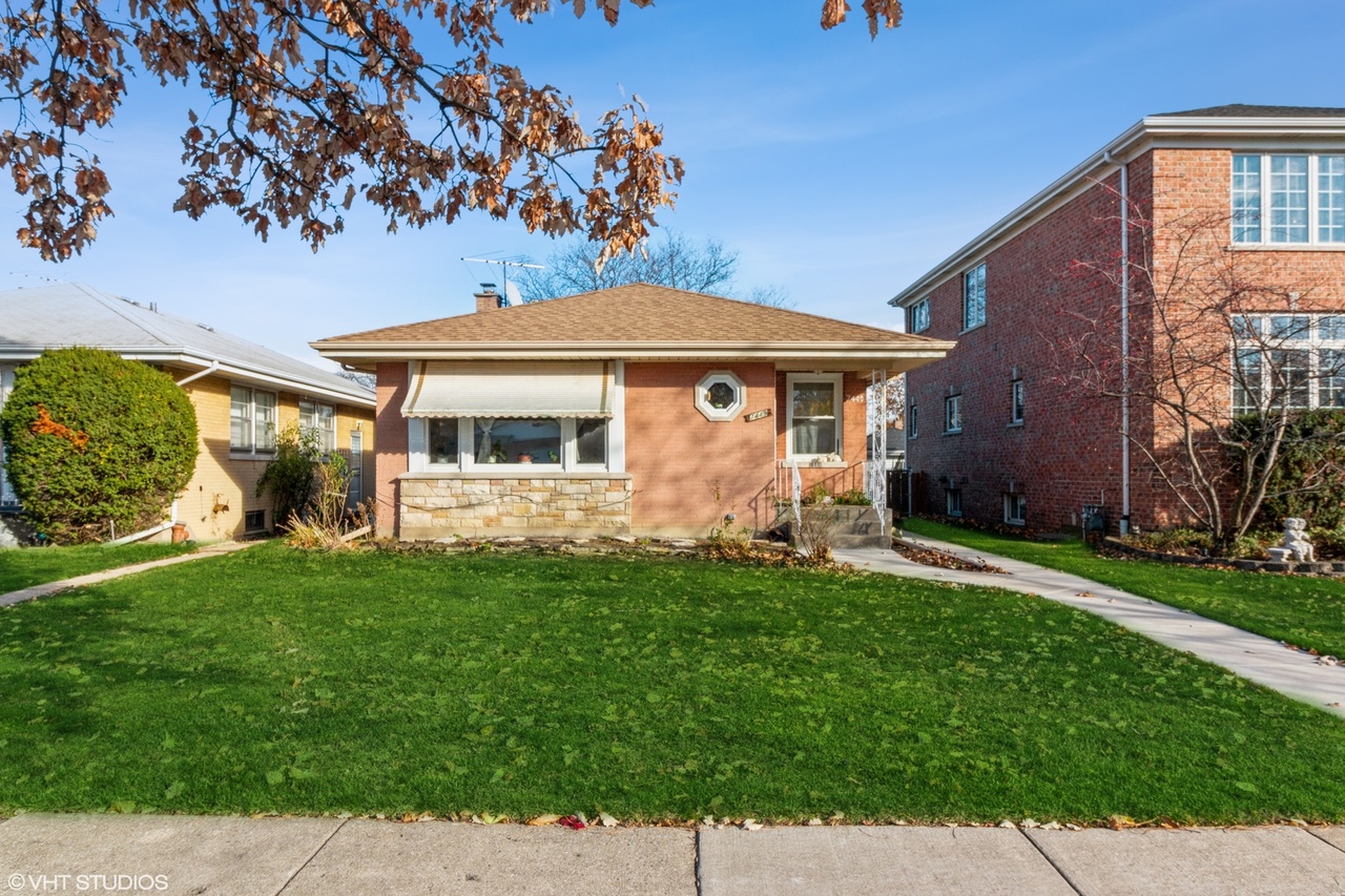 7449 Tripp Ave, Skokie, IL 60076 MLS 11805827 Redfin