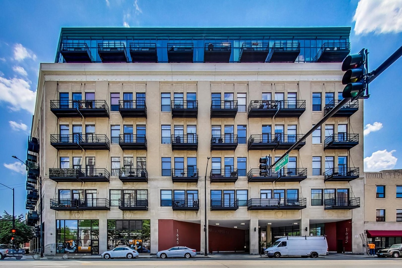 1645 W Ogden Ave 429, Chicago, IL 60612 MLS 11676850 Redfin