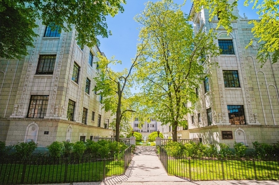 7344 N Ridge Blvd Unit 8A, Chicago, IL 60645 MLS 11089871 Redfin