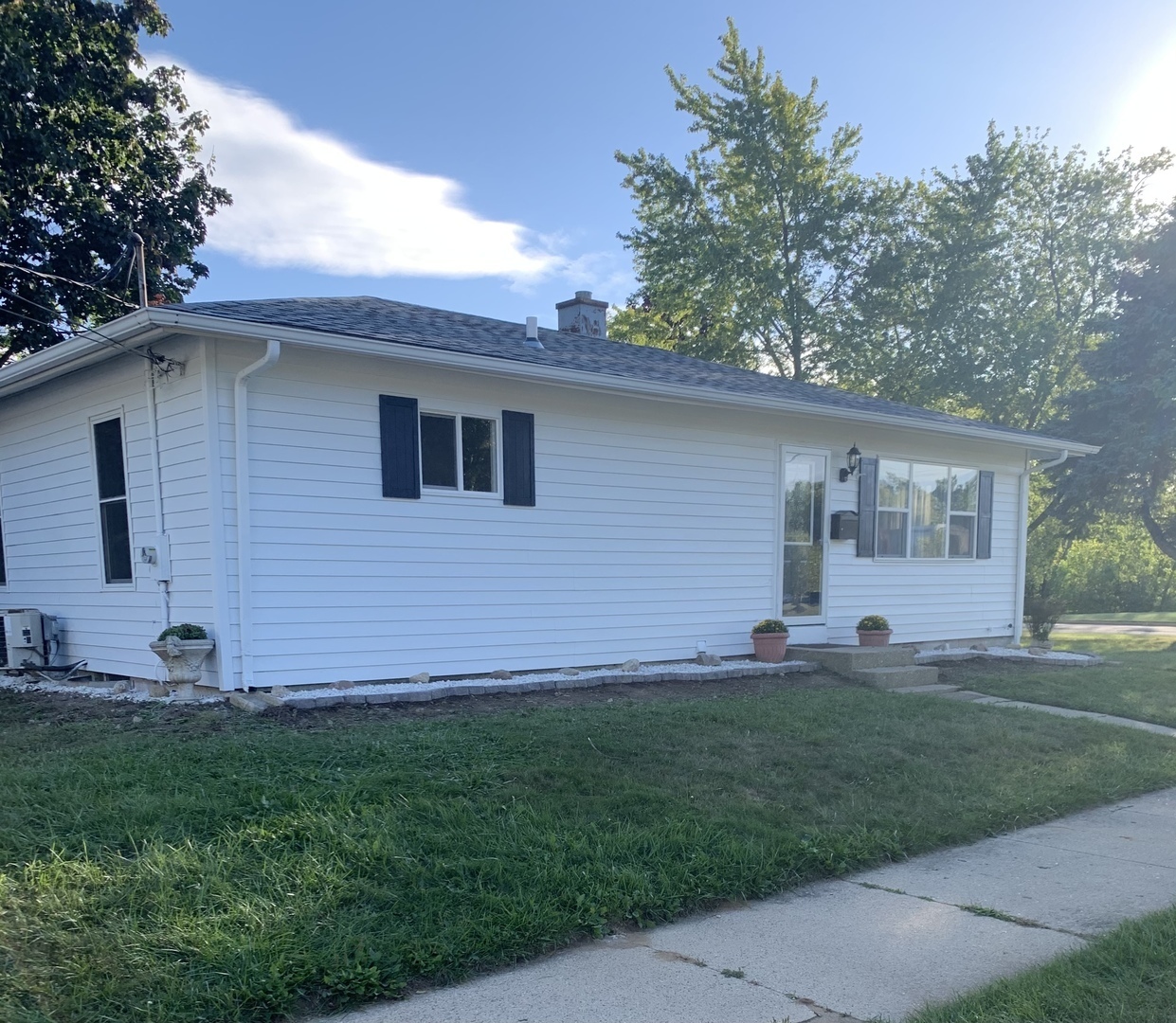 1845 Western Ave, Waukegan, IL 60085 MLS 11229931 Redfin