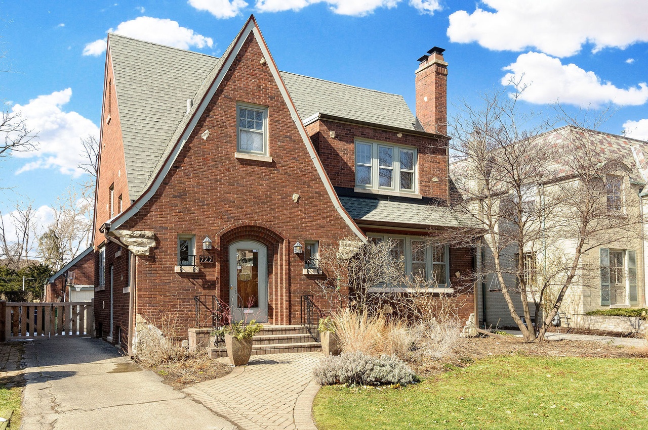 929 Belleforte Ave, Oak Park, IL 60302 | Redfin