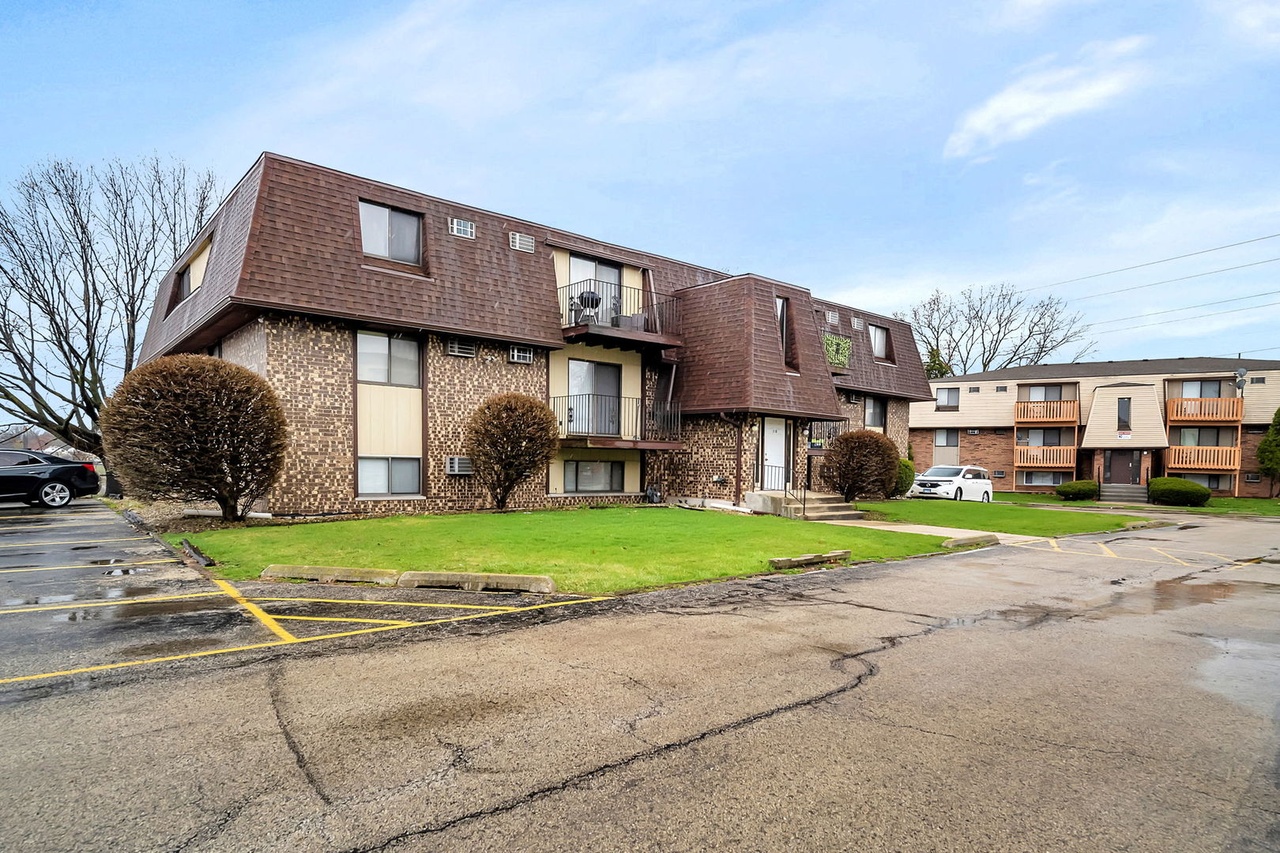 520 Bellarmine Dr Joliet IL 60436 Redfin 520 Bellarmine Dr Joliet IL 60436 Redfin