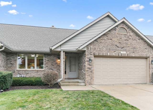 Property at 1708 Brock Cir, Sycamore, IL 60178, 4 beds, 4 baths