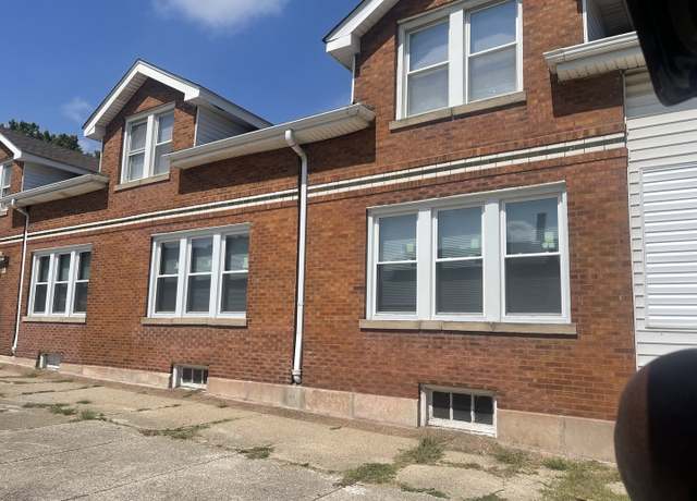 Property at 6959 S Racine Ave, Chicago, IL 60636, 5 beds, 3 baths