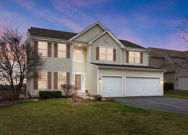 Property at 335 Cross Creek Ln, Lindenhurst, IL 60046, 4 beds, 3.5 baths