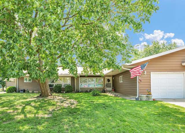 Property at 1518 Golfview Rd #1, Rantoul, IL 61866, 3 beds, 2 baths