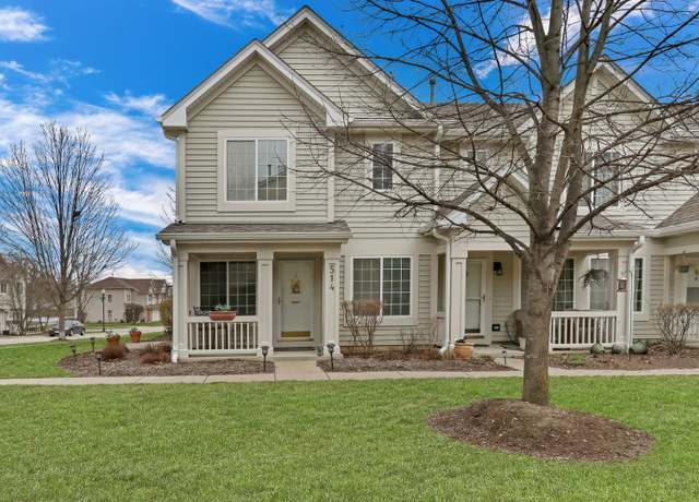 Property at 514 Blue Springs Dr #514, Fox Lake, IL 60020, 3 beds, 2.5 baths