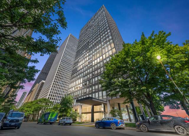 Property at 860 N Lake Shore Dr Unit 8L, Chicago, IL 60611, 3 beds, 2 baths