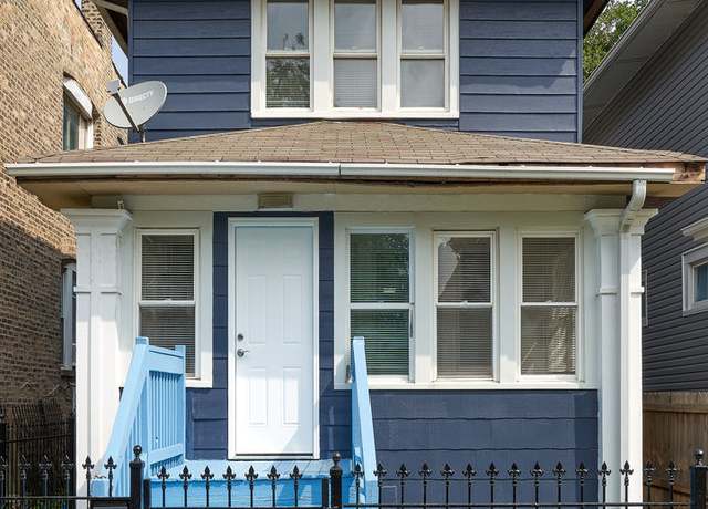 Property at 4924 W Walton St, Chicago, IL 60651, 4 beds, 2.5 baths