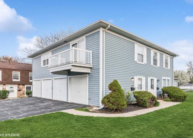 Property at 1387 Woodcutter Ln Unit D, Wheaton, IL 60189, 2 beds, 1 bath