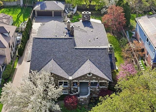 Property at 1424 Glencoe Ave, Highland Park, IL 60035, 5 beds, 5 baths