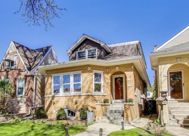 Property at 6031 N Marmora Ave, Chicago, IL 60646, 3 beds, 3 baths