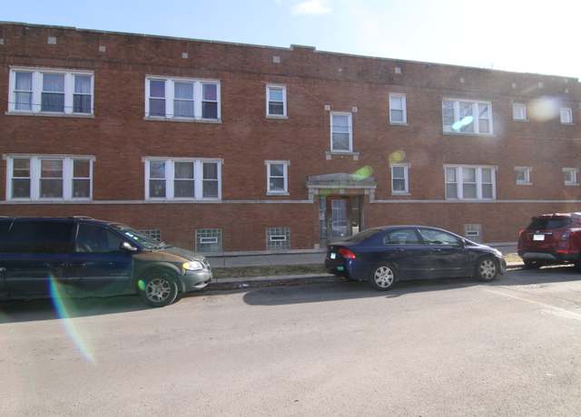 Property at 3925 W Wellington Ave, Chicago, IL 60618, 13 beds, 8 baths