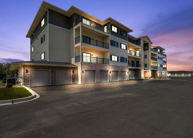 Property at 2034 W 75th Pl #35, Merrillville, IN 46410, 3 beds, 1.5 baths