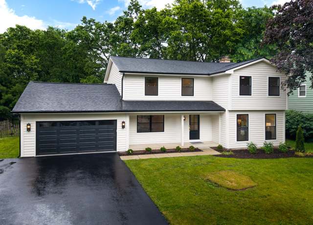Property at 1150 Johnson Dr, Naperville, IL 60540, 4 beds, 3 baths