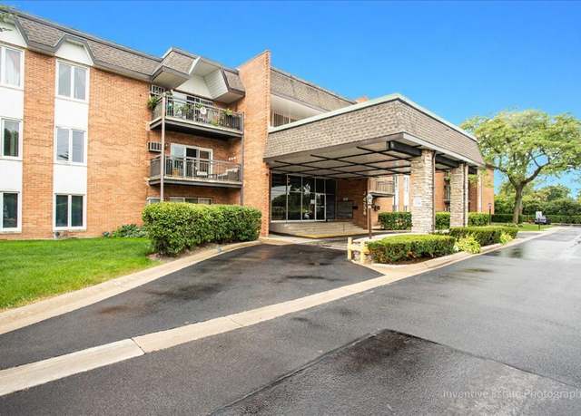 Property at 4224 Saratoga Ave Unit J105, Downers Grove, IL 60515, 2 beds, 1.5 baths