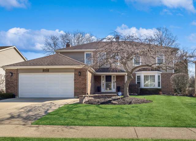 Property at 2631 N Drury Ln, Arlington Heights, IL 60004, 5 beds, 3.5 baths