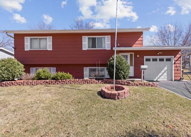 Property at 1510 9th Ave, Belvidere, IL 61008, 4 beds, 2 baths