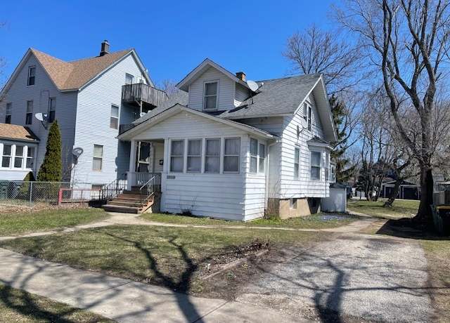 Property at 2711 Elim Ave, Zion, IL 60099, 5 beds, 2 baths