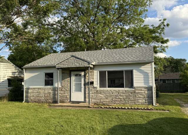 Property at 1012 Bel Aire Dr, Rantoul, IL 61866, 2 beds, 1 bath