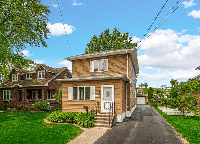 Property at 17112 67th Ct, Tinley Park, IL 60477, 3 beds, 1 bath