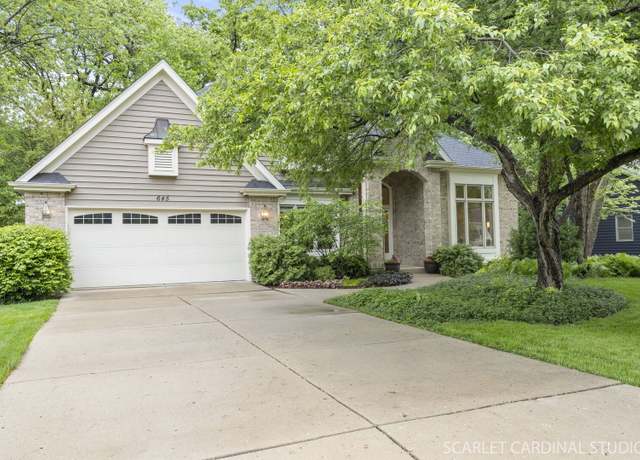 Property at 645 Rosewood Dr, West Chicago, IL 60185, 5 beds, 3.5 baths