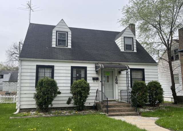 Property at 156 W 141st St, Riverdale, IL 60827, 3 beds, 1 bath