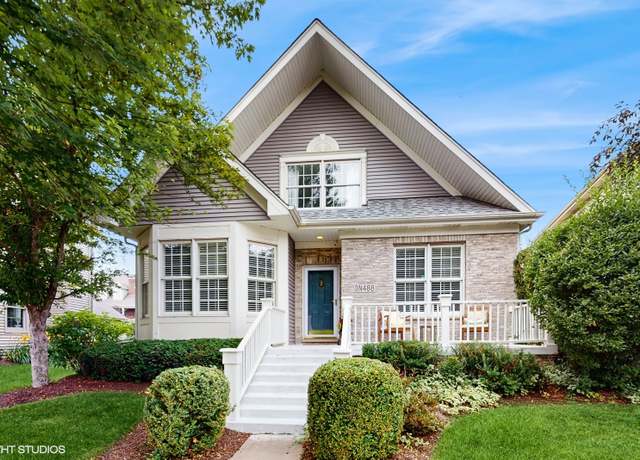 Property at 0N488 Baker Dr, Geneva, IL 60134, 3 beds, 2.5 baths