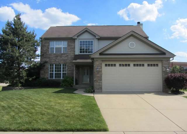 Property at 5728 Breezeland Rd, Carpentersville, IL 60110, 5 beds, 2.5 baths