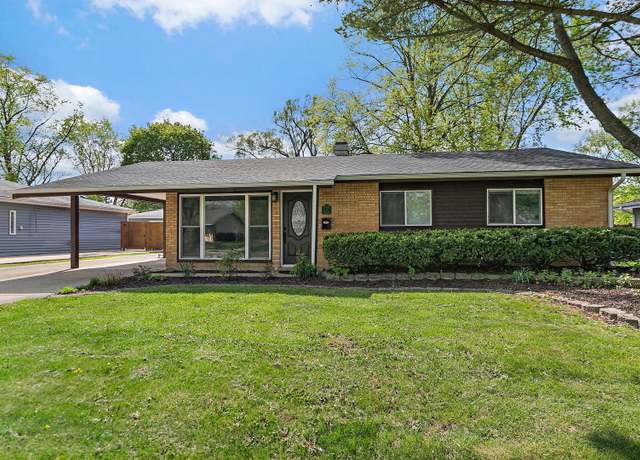Property at 710 Olive St, Hoffman Estates, IL 60169, 3 beds, 2 baths