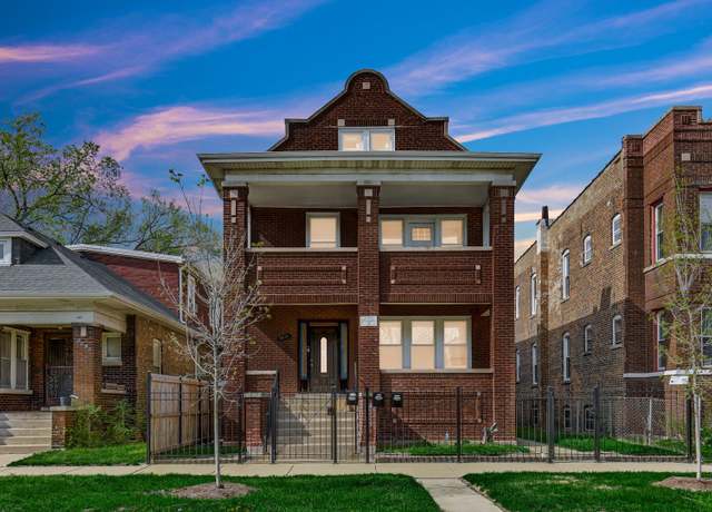 Property at 3048 E 80th St, Chicago, IL 60617, 9 beds, 3 baths
