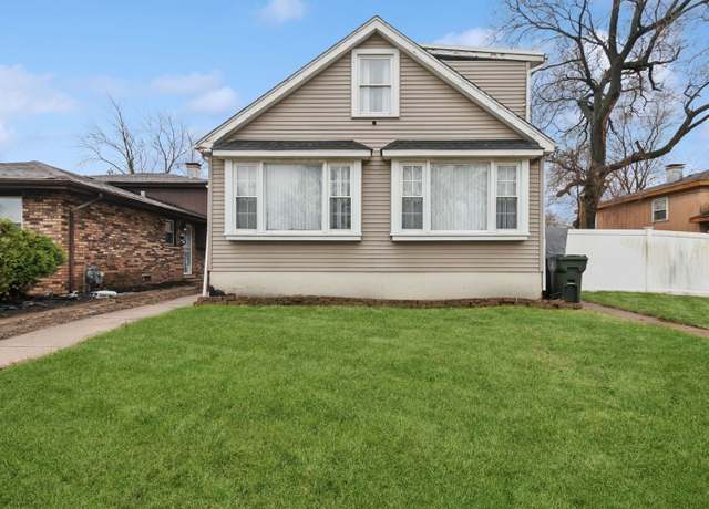 Property at 517 E 146th St, Dolton, IL 60419, 5 beds, 3 baths
