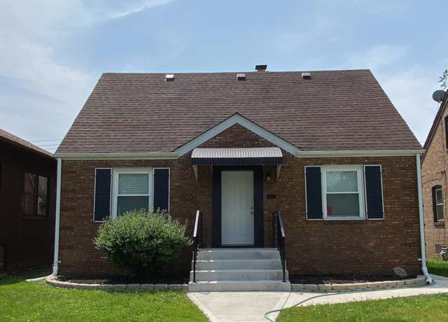 Property at 413 Webb St, Calumet City, IL 60409, 4 beds, 1 bath