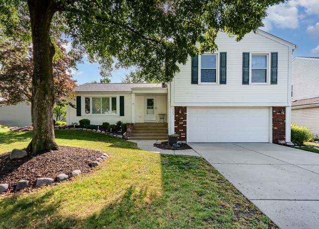 Property at 623 Brian Ave, Schaumburg, IL 60194, 4 beds, 2.5 baths