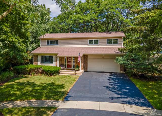Property at 822 Woodbine Cir, Lake Zurich, IL 60047, 3 beds, 1.5 baths